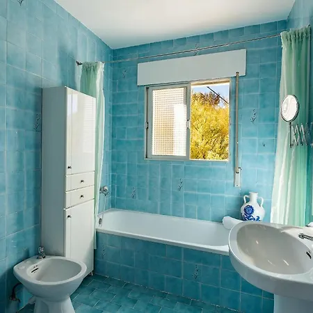 3 Bedroom In Bedmar